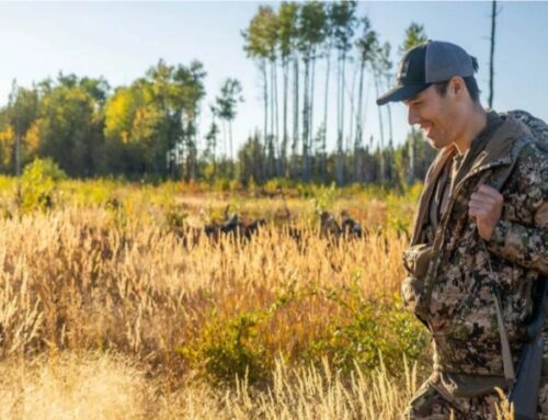 Waterproof Hunting Jacket: Stay Warm and Hunt Longer